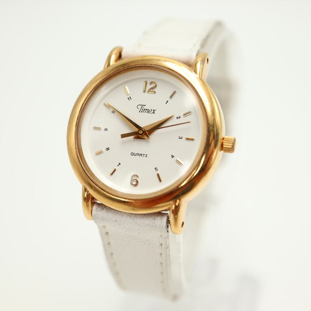 Vintage Timex Gold Tone 27mm Round Womens Watch White Leather w New Battery